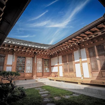 Cheong Yeon Jae Hanok Hotel Seoul Eksteriør billede