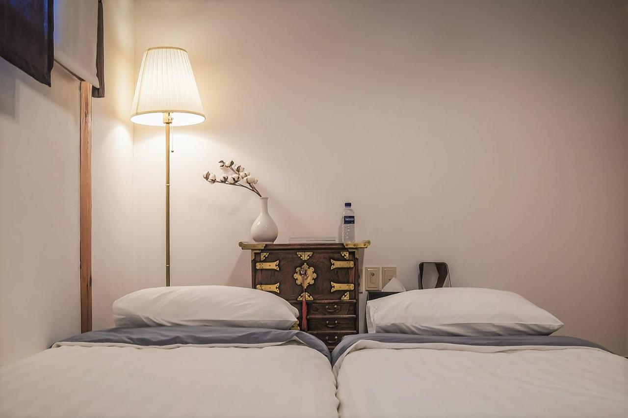 Cheong Yeon Jae Hanok Hotel Seoul Eksteriør billede